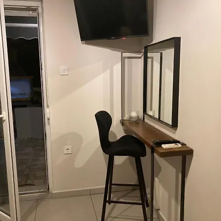 בית נופש Evis House *