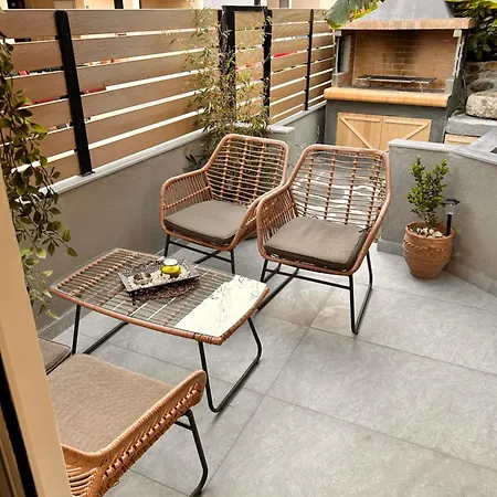 Evis House Ferienhaus *