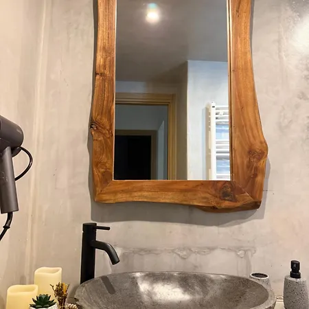 בית נופש Evis House *