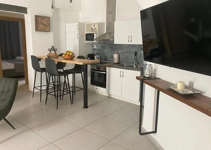 Evis House Holiday home