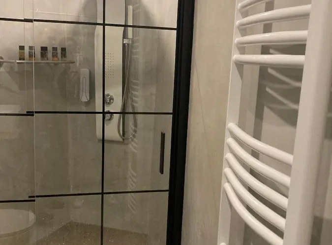 Evis House Semesterbostad