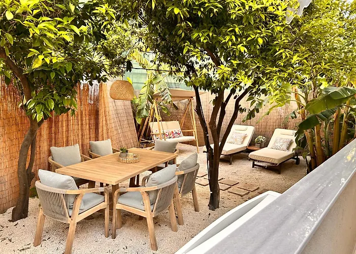 Evis House * La Canea